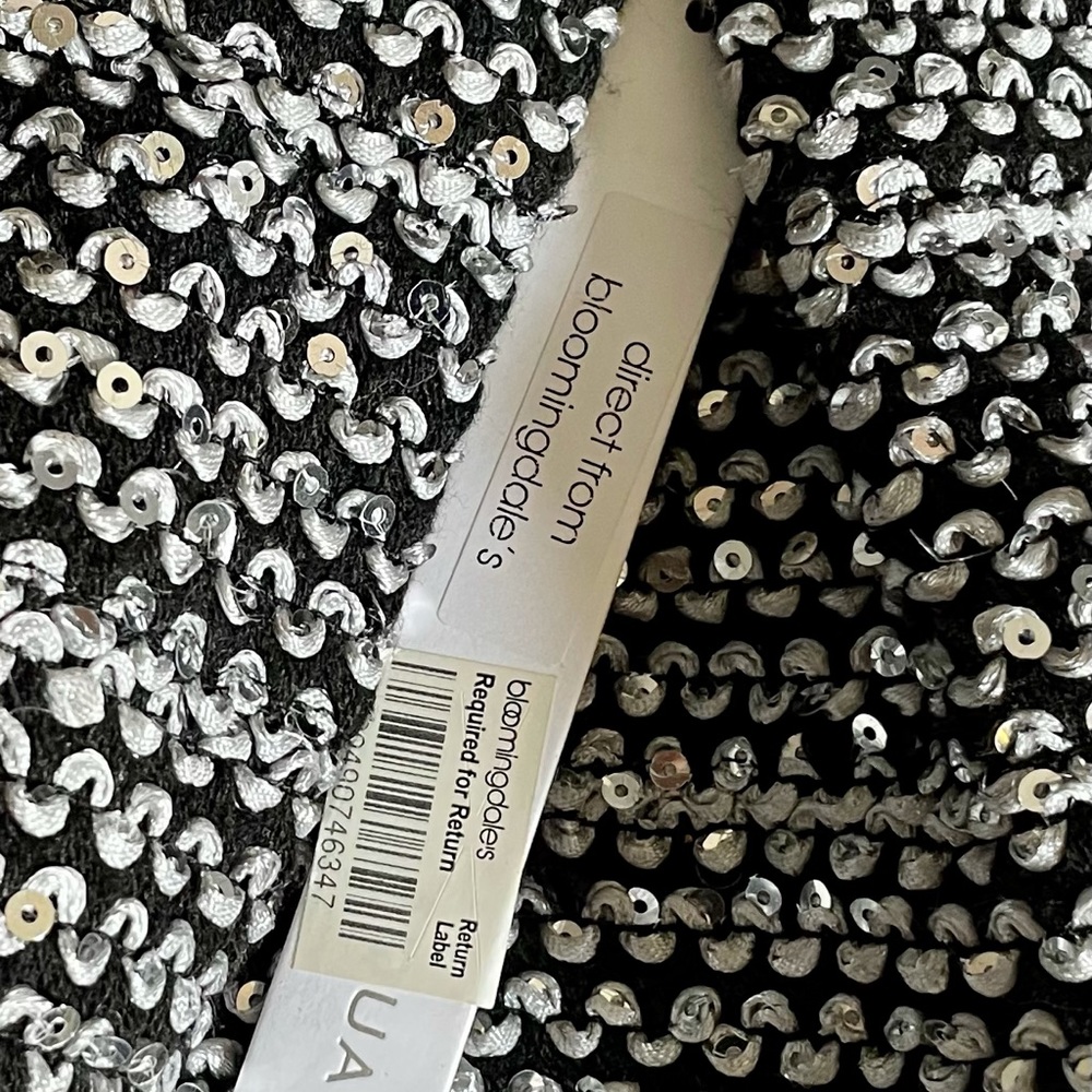 New! Designer skirt from Bloomingdale’s - Picture 6 of 9